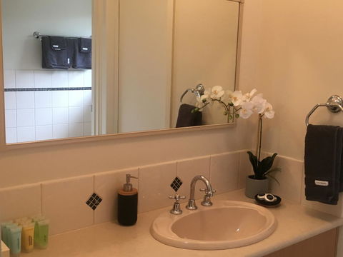 Apartment 229 Mount Gambier - Accommodation Kalgoorlie 3