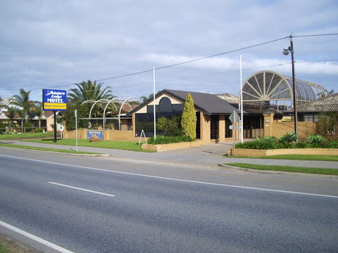Aviators Lodge - Accommodation Kalgoorlie 1