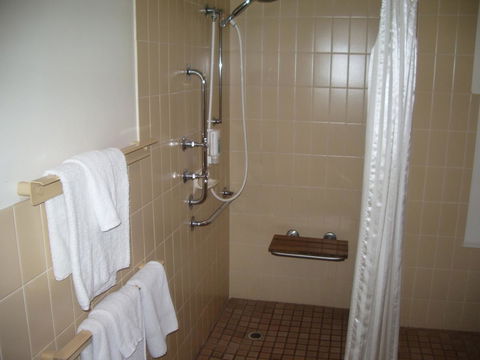 Aviators Lodge - Accommodation Kalgoorlie 7