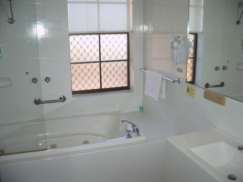 Aviators Lodge - Accommodation Kalgoorlie 31
