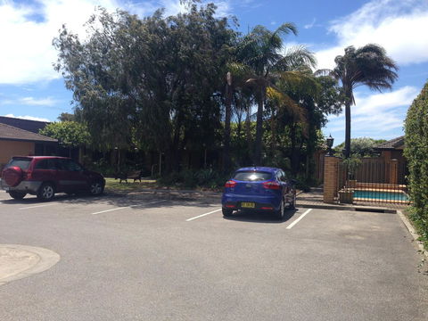 Aviators Lodge - Accommodation Kalgoorlie 6