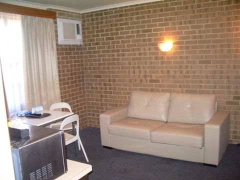 Aviators Lodge - Accommodation Kalgoorlie 25