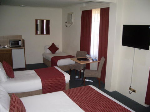 Aviators Lodge - Accommodation Kalgoorlie 10