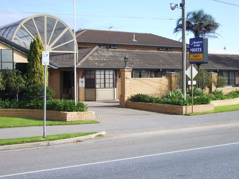 Aviators Lodge - Accommodation Kalgoorlie 23