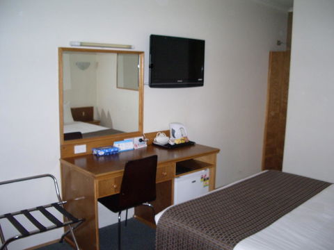 Aviators Lodge - Accommodation Kalgoorlie 3