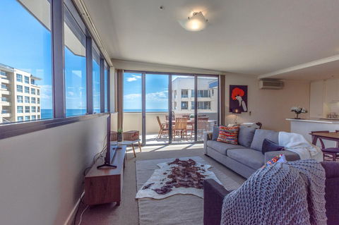 Lights Landing Penthouse - Accommodation Kalgoorlie 1