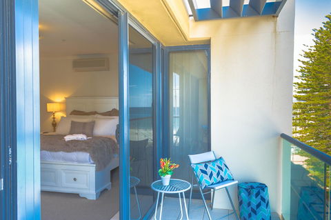 Lights Landing Penthouse - Accommodation Kalgoorlie 11