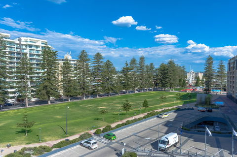 Lights Landing Penthouse - Accommodation Kalgoorlie 17