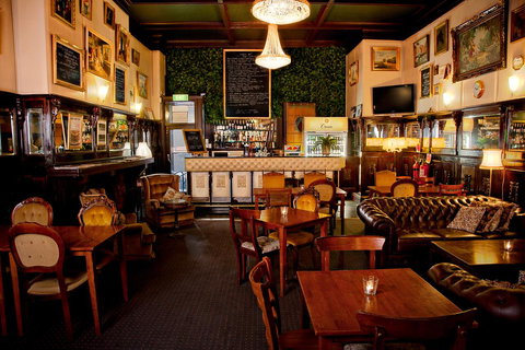 Ambassadors Hotel - Accommodation Kalgoorlie 2