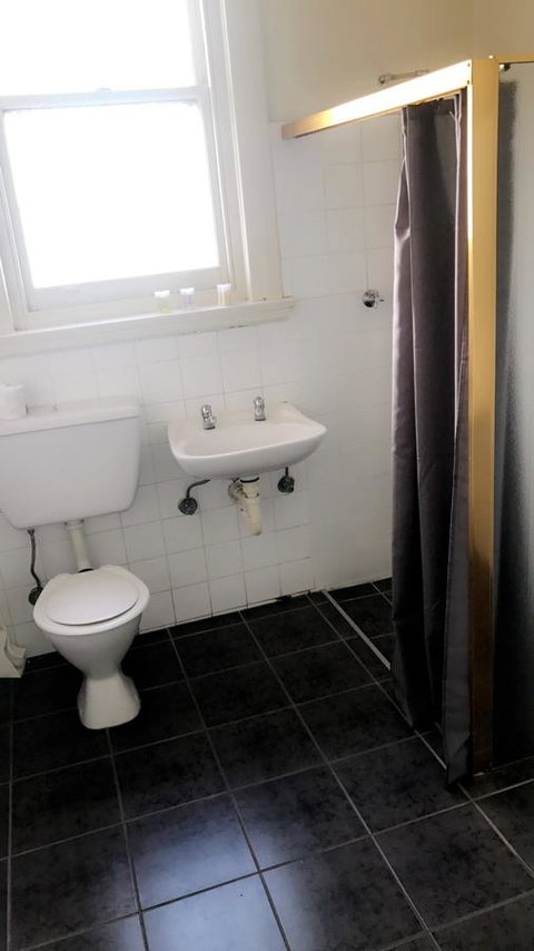 Ambassadors Hotel - Accommodation Kalgoorlie 25