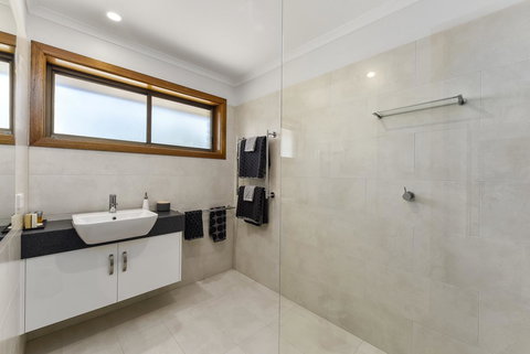 City Four Apartment - Accommodation Kalgoorlie 4