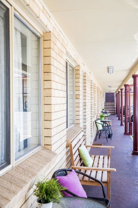 Lilac City Motor Inn & Steakhouse - Accommodation Kalgoorlie 13