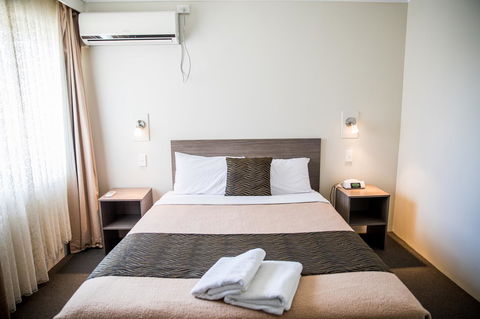 Lilac City Motor Inn & Steakhouse - Accommodation Kalgoorlie 10