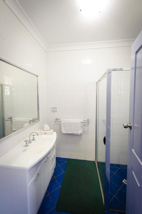 The Anglers Inn - Accommodation Kalgoorlie 8