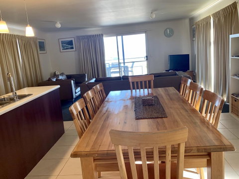 Bayview Beach House Apartment No 1 - Accommodation Kalgoorlie 2