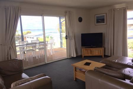 Bayview Beach House Apartment No 1 - Accommodation Kalgoorlie 10