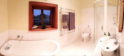 D2 At Watervale - Accommodation Kalgoorlie 11
