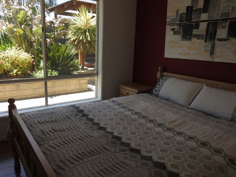 Sanctuary In The Valley - Accommodation Kalgoorlie 14