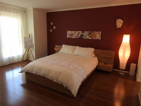 Sanctuary In The Valley - Accommodation Kalgoorlie 6