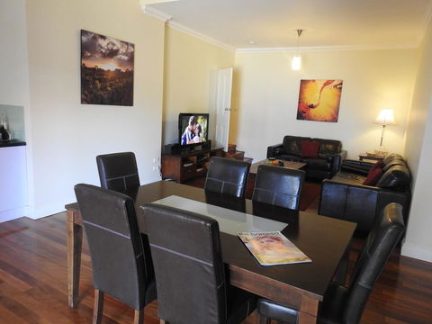 A Secret Garden - Accommodation Kalgoorlie 14