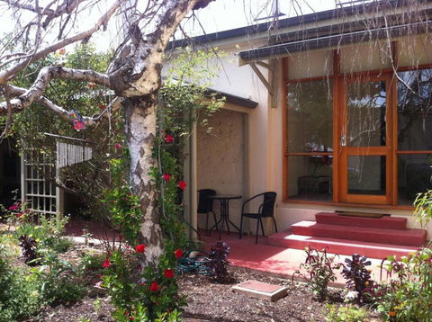 A Secret Garden - Accommodation Kalgoorlie 0