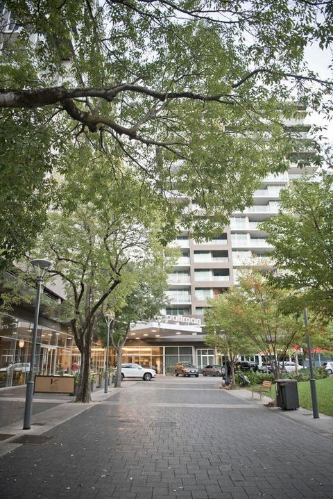 Luxury City Apt With Pool, Gym, Spa, Netflix - Accommodation Kalgoorlie 26