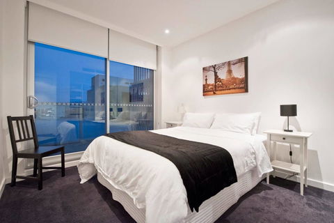 Luxury City Apt With Pool, Gym, Spa, Netflix - Accommodation Kalgoorlie 2