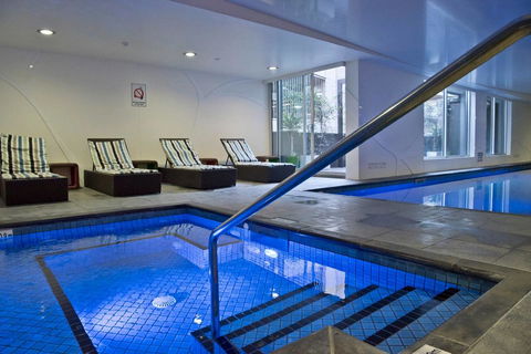 Luxury City Apt With Pool, Gym, Spa, Netflix - Accommodation Kalgoorlie 17