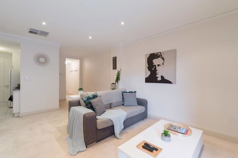 One Bedroom In Adelaideâ€™s East End FREE WIFI*Netflix*Parking - Accommodation Kalgoorlie 19