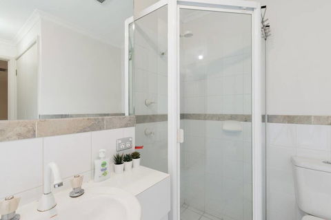 One Bedroom In Adelaideâ€™s East End FREE WIFI*Netflix*Parking - Accommodation Kalgoorlie 10