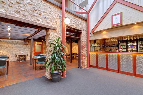 Victoria Hotel Strathalbyn - Accommodation Kalgoorlie 10