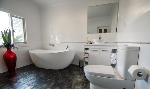 Pirathon Country Estate - Accommodation Kalgoorlie 12