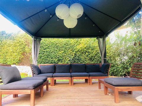 Stunning House With Beautiful Entertainment Area!! - Accommodation Kalgoorlie 15