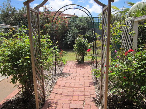 Island Break - Accommodation Kalgoorlie 16