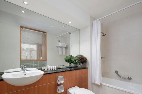 Rydges Newcastle - Accommodation Kalgoorlie 14