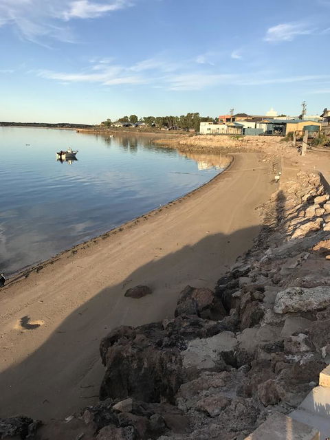 Beachside & Jetty View Apartment 6 - Captain\'s Apt - Accommodation Kalgoorlie 30
