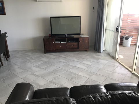 Beachside & Jetty View Apartment 6 - Captain\'s Apt - Accommodation Kalgoorlie 34