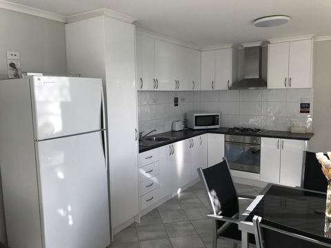 Beachside & Jetty View Apartment 6 - Captain\'s Apt - Accommodation Kalgoorlie 19