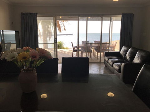 Beachside & Jetty View Apartment 6 - Captain\'s Apt - Accommodation Kalgoorlie 31