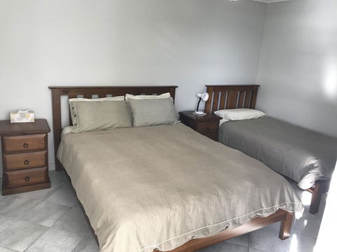 Beachside & Jetty View Apartment 6 - Captain\'s Apt - Accommodation Kalgoorlie 25