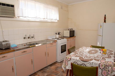 Kimba Units - Accommodation Kalgoorlie 20