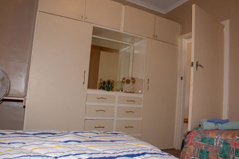 Kimba Units - Accommodation Kalgoorlie 12