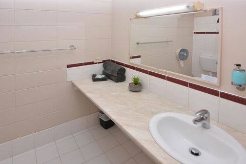 Motel Poinsettia - Accommodation Kalgoorlie 11