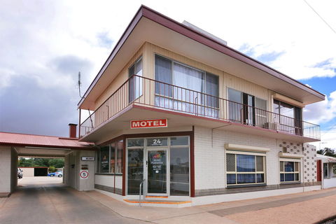 Motel Poinsettia - Accommodation Kalgoorlie 13