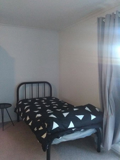 Hilltop Escape - Accommodation Kalgoorlie 13