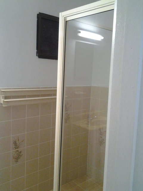 Hilltop Escape - Accommodation Kalgoorlie 3