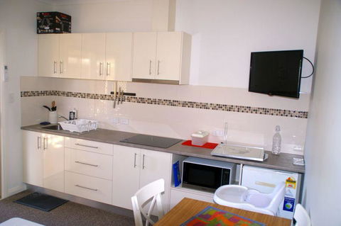 The Hakeas - Accommodation Kalgoorlie 1