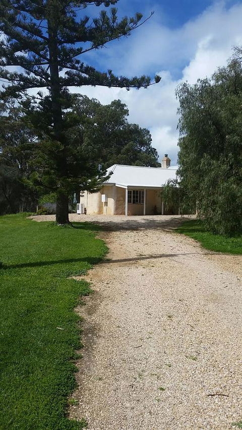 Peppermint Farm Cottage - Accommodation Kalgoorlie 2