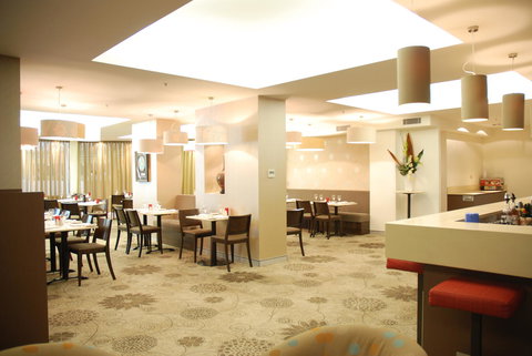 HotelMOTEL Adelaide - Accommodation Kalgoorlie 10