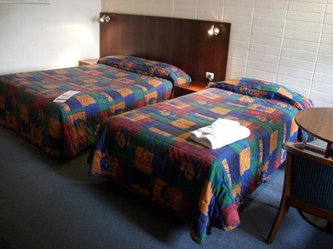 HotelMOTEL Adelaide - Accommodation Kalgoorlie 7